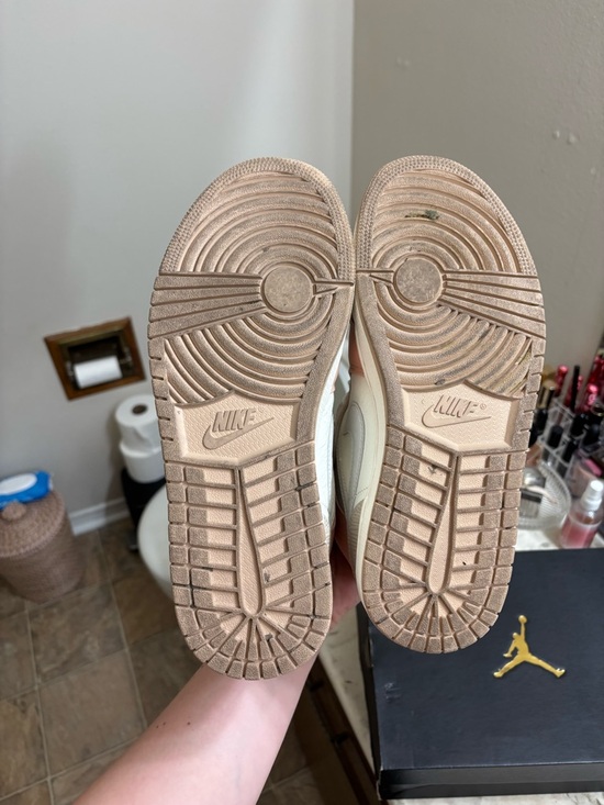 Jordan Mid-Top Women’s Sneakers in Cream & Blush - Picture 4 of 7